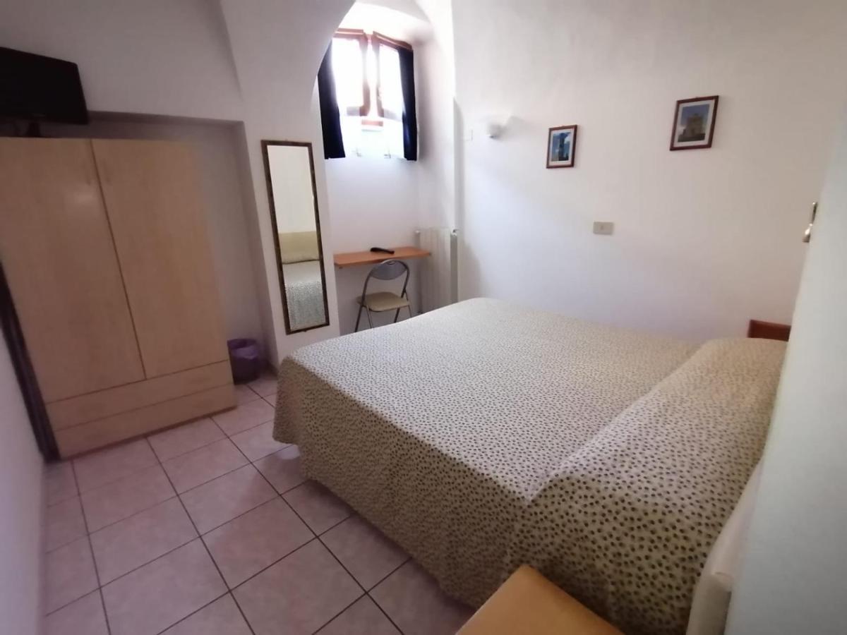 Camere La Torre Βολτέρρα Εξωτερικό φωτογραφία